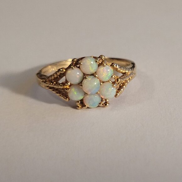 Opal Cluster 10k Yellow Gold Ring Flower 7 Stones Vintage 1980s - Picture 1 of 15